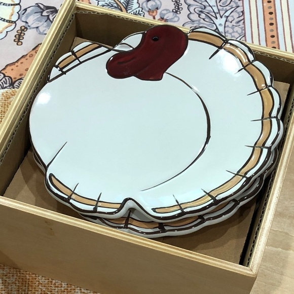 Pottery Barn Gobble Thanksgiving Set of 4 Dessert Plates, Collectible - Picture 5 of 7
